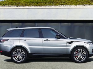 Range Rover Sport’a 2.0 litrelik dizel motor