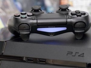 Eylül'de iki yeni PlayStation 4 modeli geliyor!