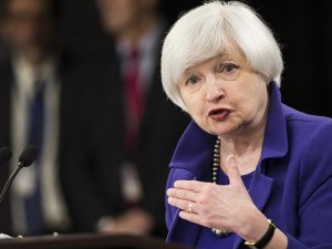 Fed Başkanı Yellen'dan faiz artırım sinyali