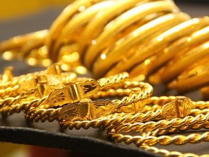 Altının kilogramı 127 bin 210 liraya geriledi