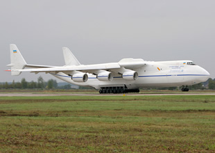 Antonov 225 uçağı 1300 kişiyi taşıyabilir