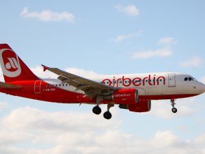 Air Berlin bin kişiyi işten çıkaracak