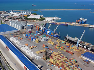 Uçak krizinden sonra Samsun Limanı'ndan Rusya'ya, ihracat yeniden başladı