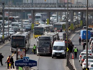 İETT yolcularını sigortaladı