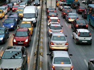 İstanbul'da yarın bazı yollar trafiğe kapatılacak