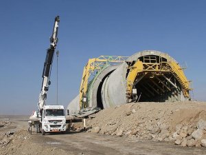 Asya'nın ürünleri Avrupa'ya 15 günde ulaşacak