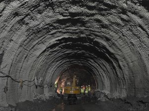 Mecidiyeköy-Mahmutbey metrosunda sona doğru