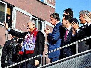 Başbakan Yıldırım'dan demiryolu ve Zigana açıklaması