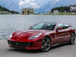 Ferrari GTC4Lusso Türkiye'de