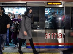 Marmaray ve metrobüs, 10 milyon vapur yolcusunu kaptı