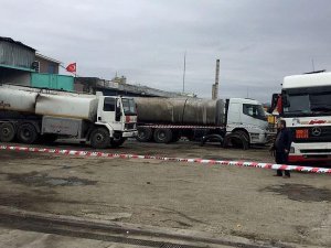 İstanbul'da akaryakıt tankerinde patlama: 1 ölü