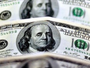 Dolar/TL 3,41'in altına geriledi