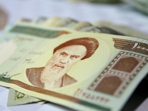 Riyal'in yerini Tümen alıyor