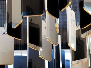 Galaxy S8 çerçevesiz ekran ile gelecek