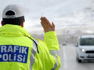 Yılbaşında trafik denetimleri artırılacak