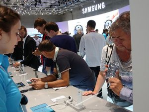 Samsung yeni Galaxy A serisini tanıttı