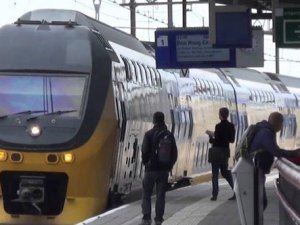 Hollanda’da trenler artık yüzde 100 rüzgar enerjisiyle çalışıyor