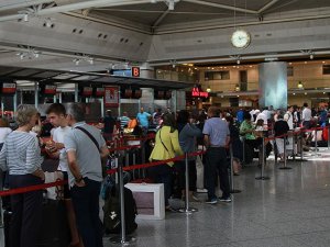 İstanbul'daki havalimanlarını 90 milyon yolcu kullandı