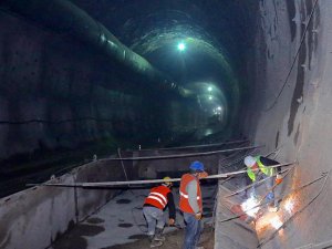 Kop Tüneli'nin 5 bin 200 metresi delindi