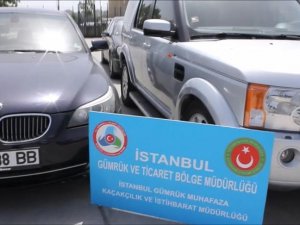 Milyonluk lüks otomobiller gümrüğe takıldı