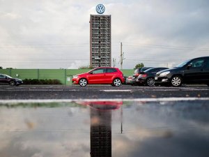 Volkswagen'in 600 bin aracı geri çağıracağı iddia edildi