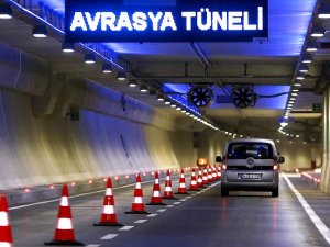 Avrasya Tüneli 24 saat hizmet vermeye başladı