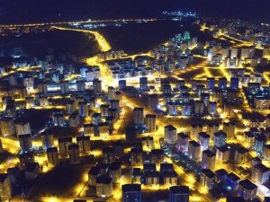 'Enerji kenti' 14 milyon konutu aydınlatıyor
