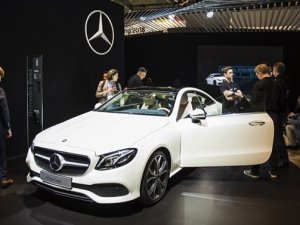 Mercedes-Benz, dijital yeniliklerini GSMA’da tanıttı