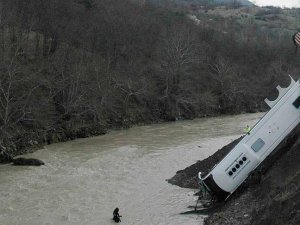 Panama'da tarım işçilerini taşıyan otobüs nehre düştü: 18 ölü, 37 yaralı