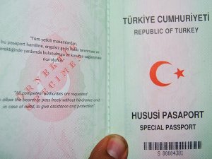 İhracatçıya yeşil pasaport Resmi Gazete'de