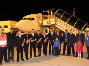 Erzincan-İzmir uçak seferleri başladı
