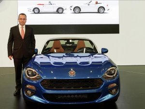 Fiat 124 Spider, "İstanbul Autoshow" da satışa sunuldu