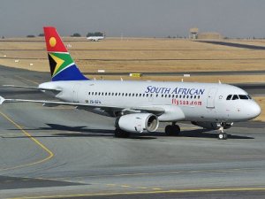 SAA'da kabin görevlileri greve gitti