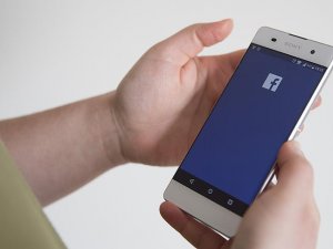 Facebook'tan 'dezenformasyon' itirafı