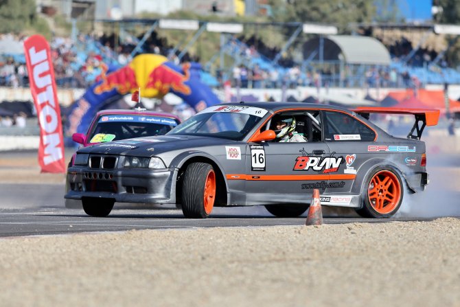 1572275136_2019_izm__rdriftyarisi_yucebas.jpg