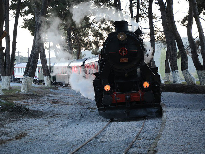 eurasia_rail_fuari_izmir_buharli_tren1.jpg