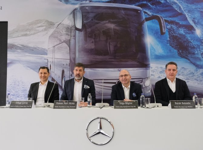 mercedes-benz-turk-otobus-degerlendirme-basin-toplantisi_1.jpg