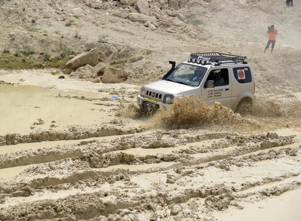 mersin-1_-off-road-oyunlari-nefes-kesti-(2).jpg