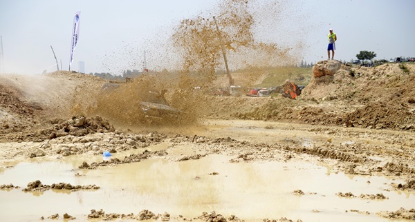 mersin-1_-off-road-oyunlari-nefes-kesti-(7).jpg