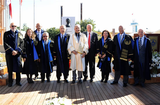 piri_reis_acilis30.jpg piri_reis_acilis30.jpg