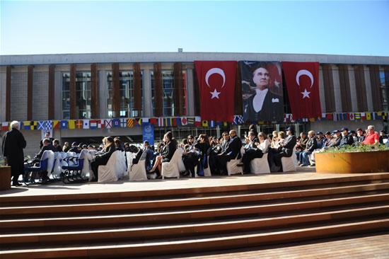 piri_reis_acilis5.jpg piri_reis_acilis5.jpg