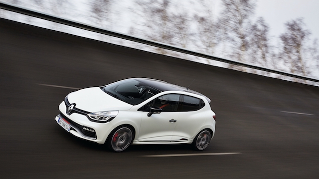 renault-clio-rs-220-.jpg