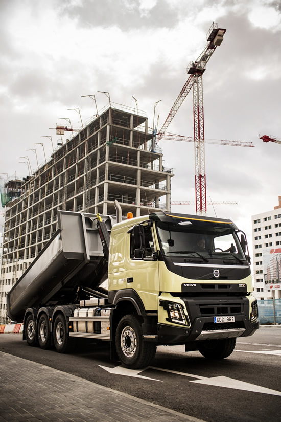 volvo2.20130614141833.jpg